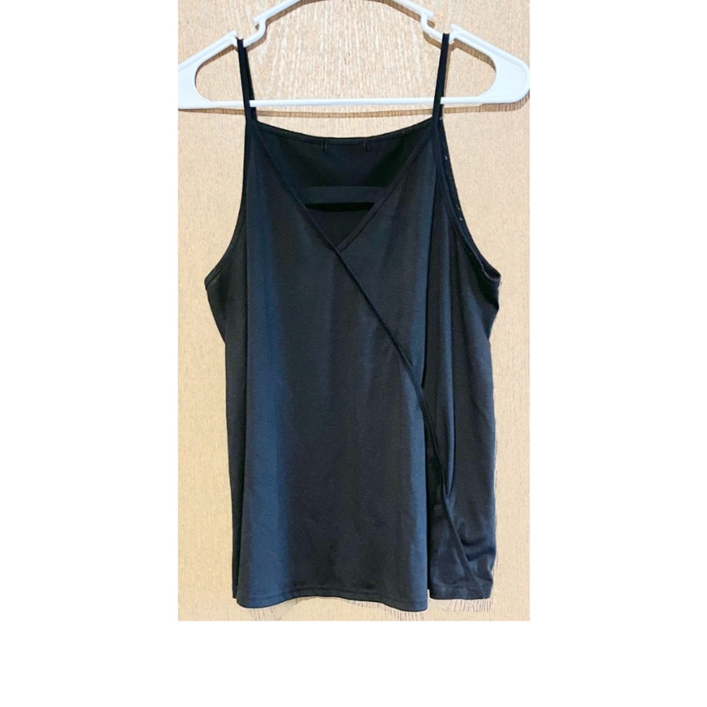 EUC CUTE BLACK TANK TOP BLOUSE FOR EVERYDAY WEAR!